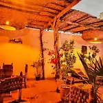 Riad Dar Lokman